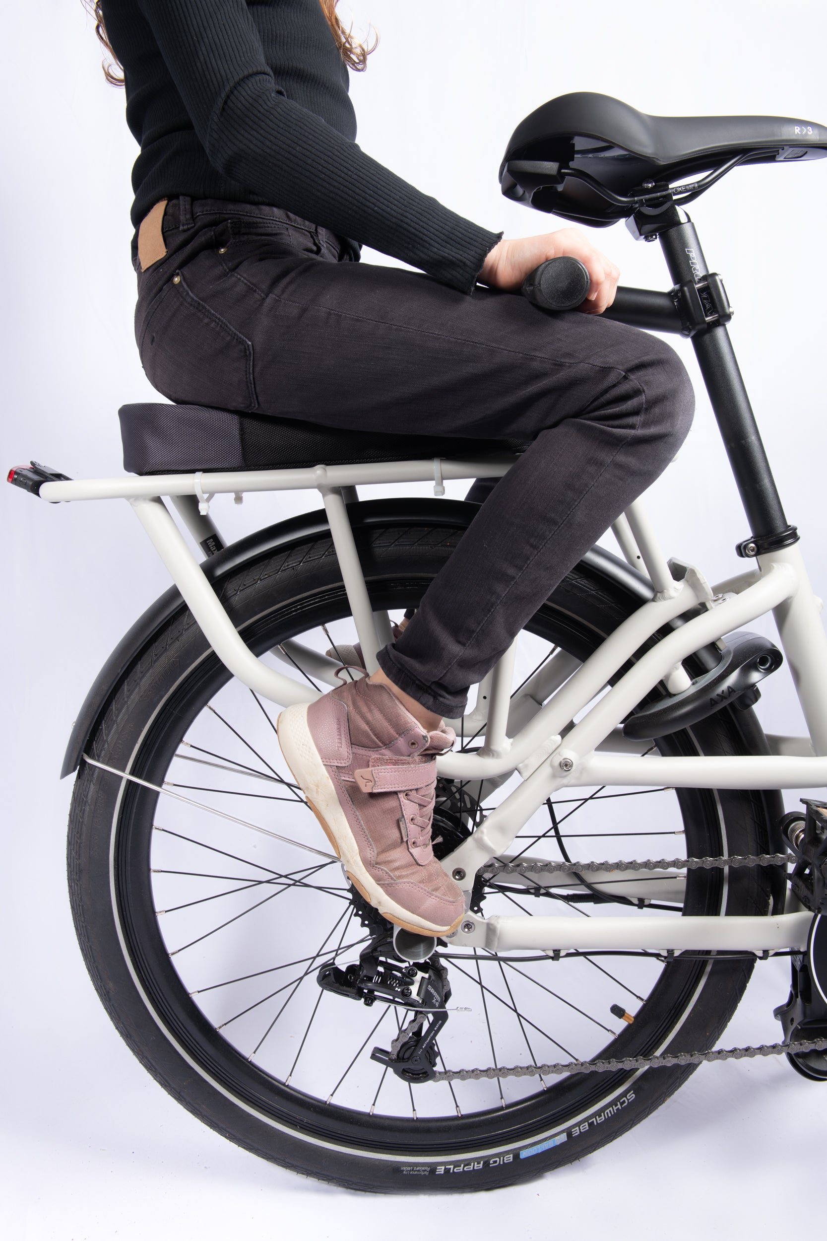 Poignée pour passager arrière